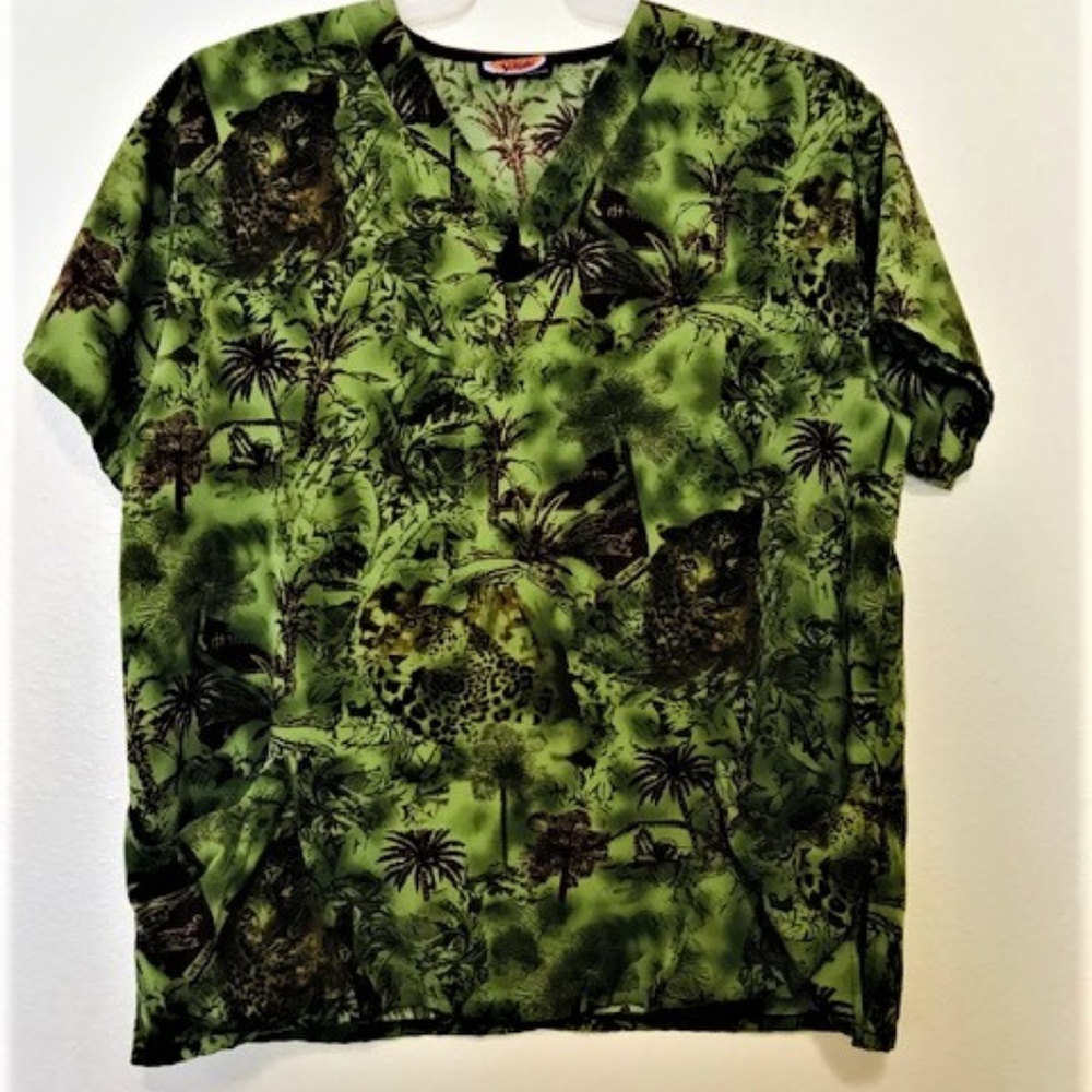 Women's Silky Scrubs Green Jungle Print Top L